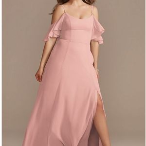 David's Bridal - cold-shoulder long chiffon bridesmaid dress (Ballet siz…